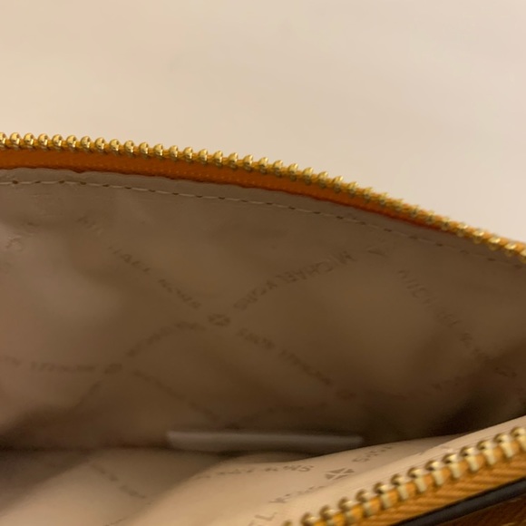 🎉SALE🎉 Michael Kors Jet Set Travel Leather Large Double Zip Wristlet Wallet - Picture 9 of 10